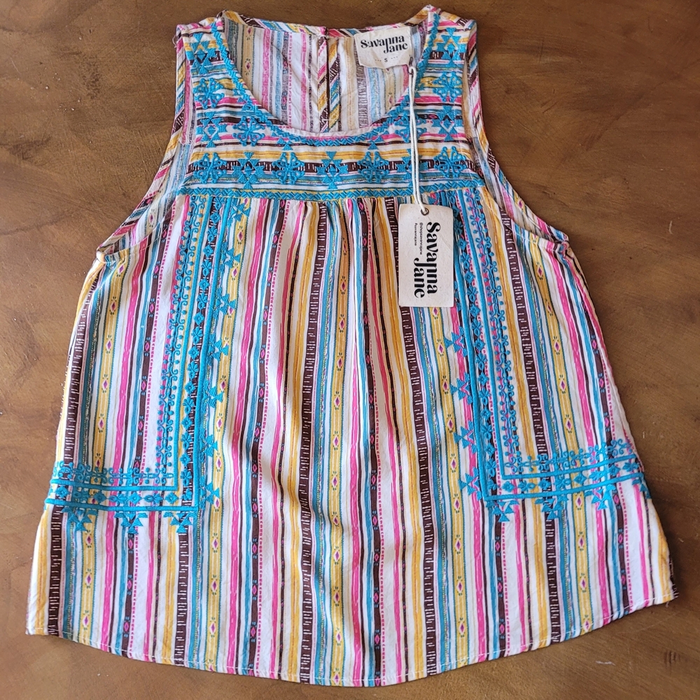 Savanna Jane Women's Size Small Colorful Embroidered Top